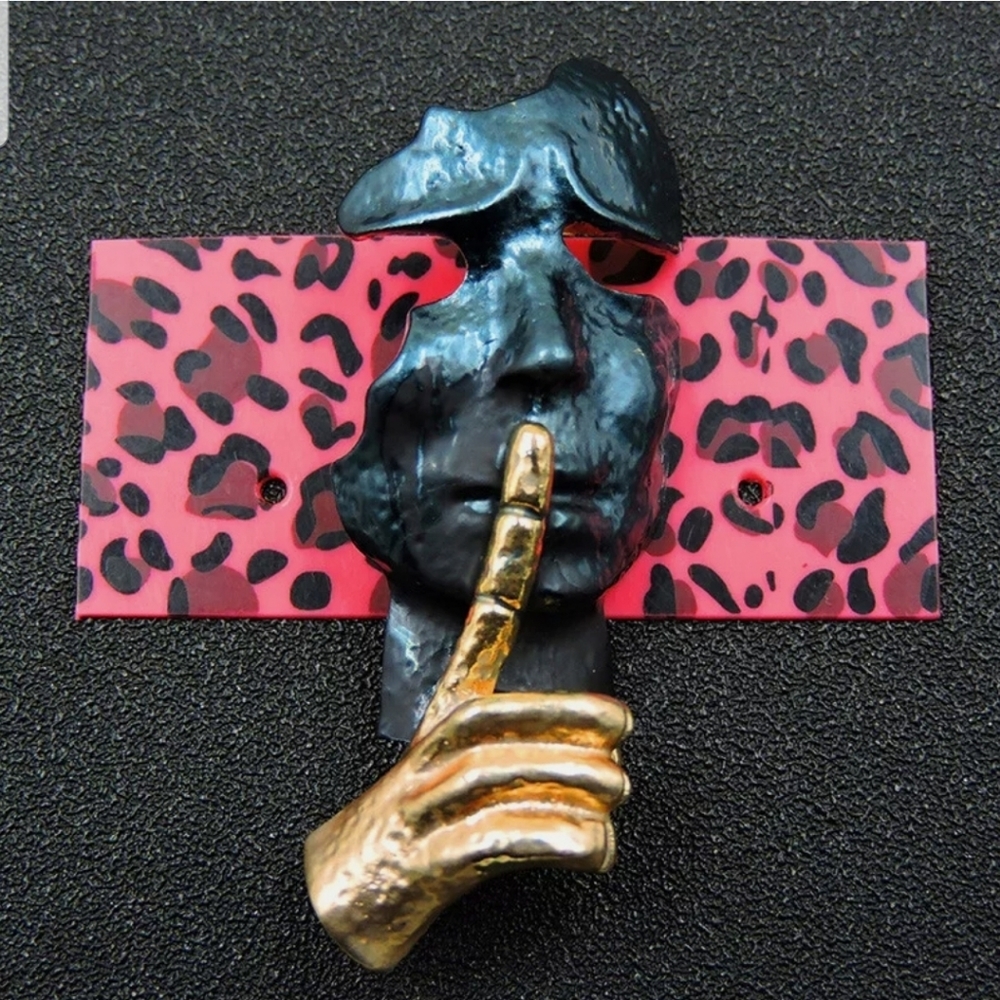 BLUE ENAMEL WHISPER FACE PIN BROOCH